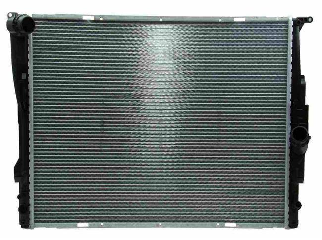 BMW E90/E92/E93 3-Series Radiator By Behr 17117562079 or 17117559273