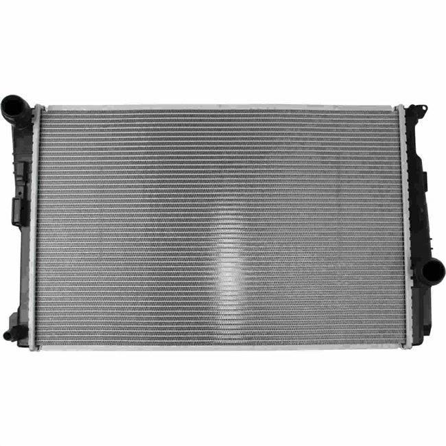 BMW X3/X4 xDrive35i Radiator By UAC 17118623350